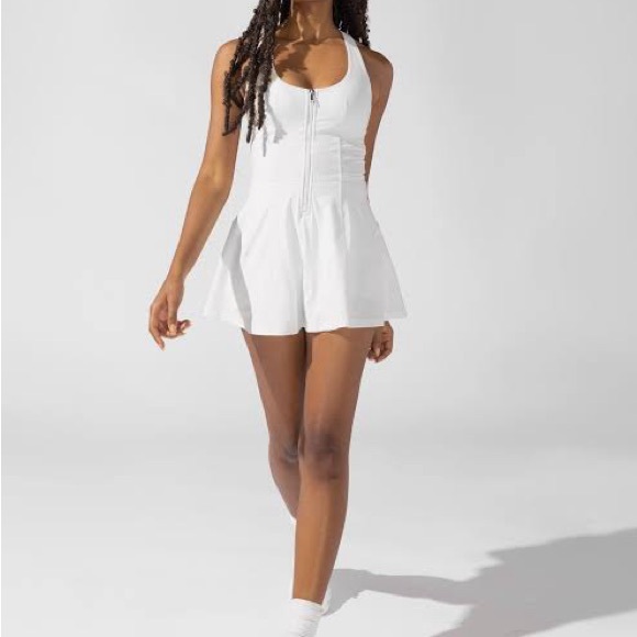 Popflex XL Matchpoint White Zip-Front Dress - Picture 1 of 7